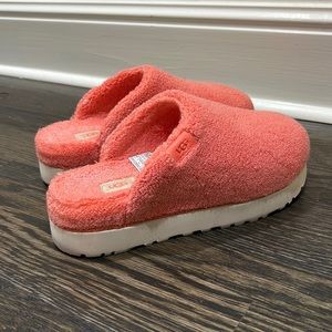 UGGS Fuzz Sugar Terry Slide peach bliss size 10